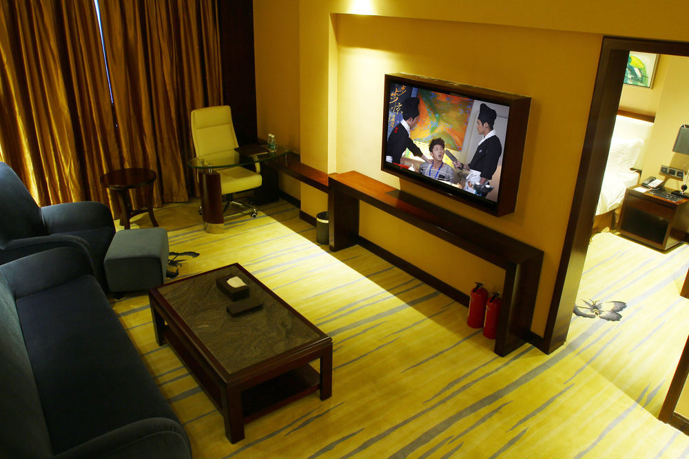 Meihao Mingyue Hotel International Finance City Keyun Road Metro Branch Гуанчжоу Экстерьер фото
